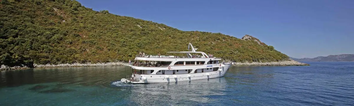 MY Mystic in Kroatien